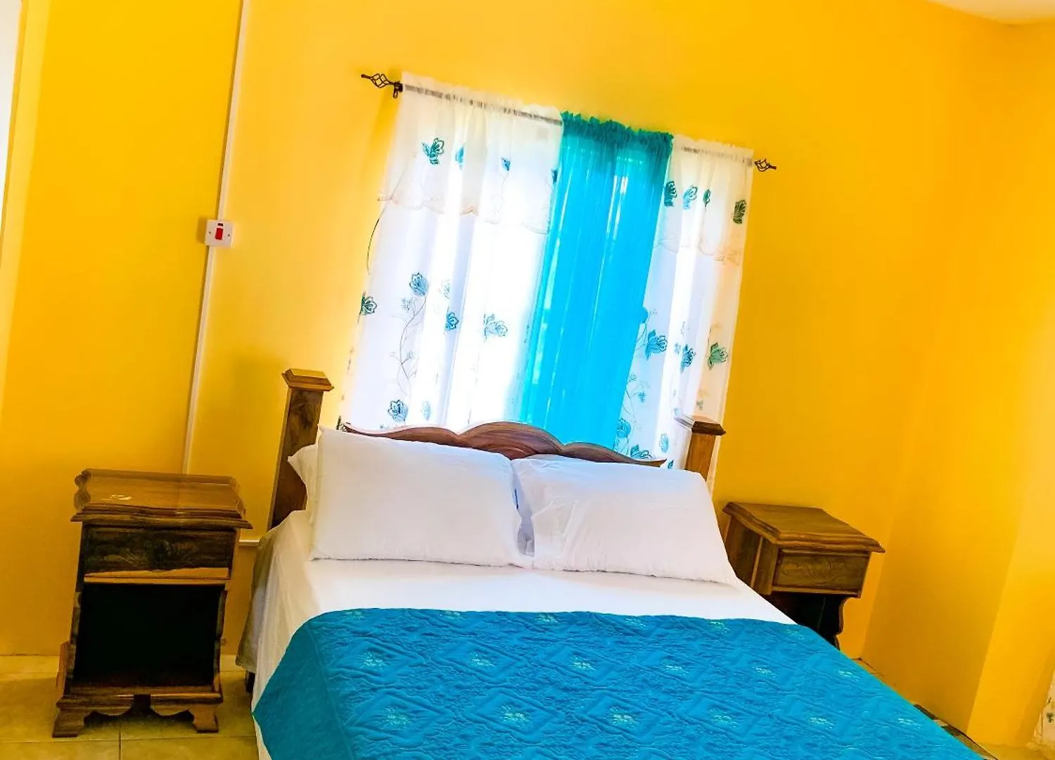 Comfortable 1 Bedroom With Bath Santa Cruz 0*,